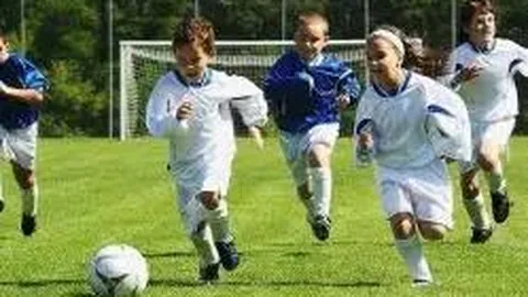 原创停手，“资本宠儿”无颜无才，不宜亮相贻笑大方