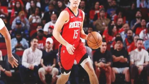 刘梦婷摘得自由式滑雪大跳台世界杯桂冠，2025年1月5日成就辉煌